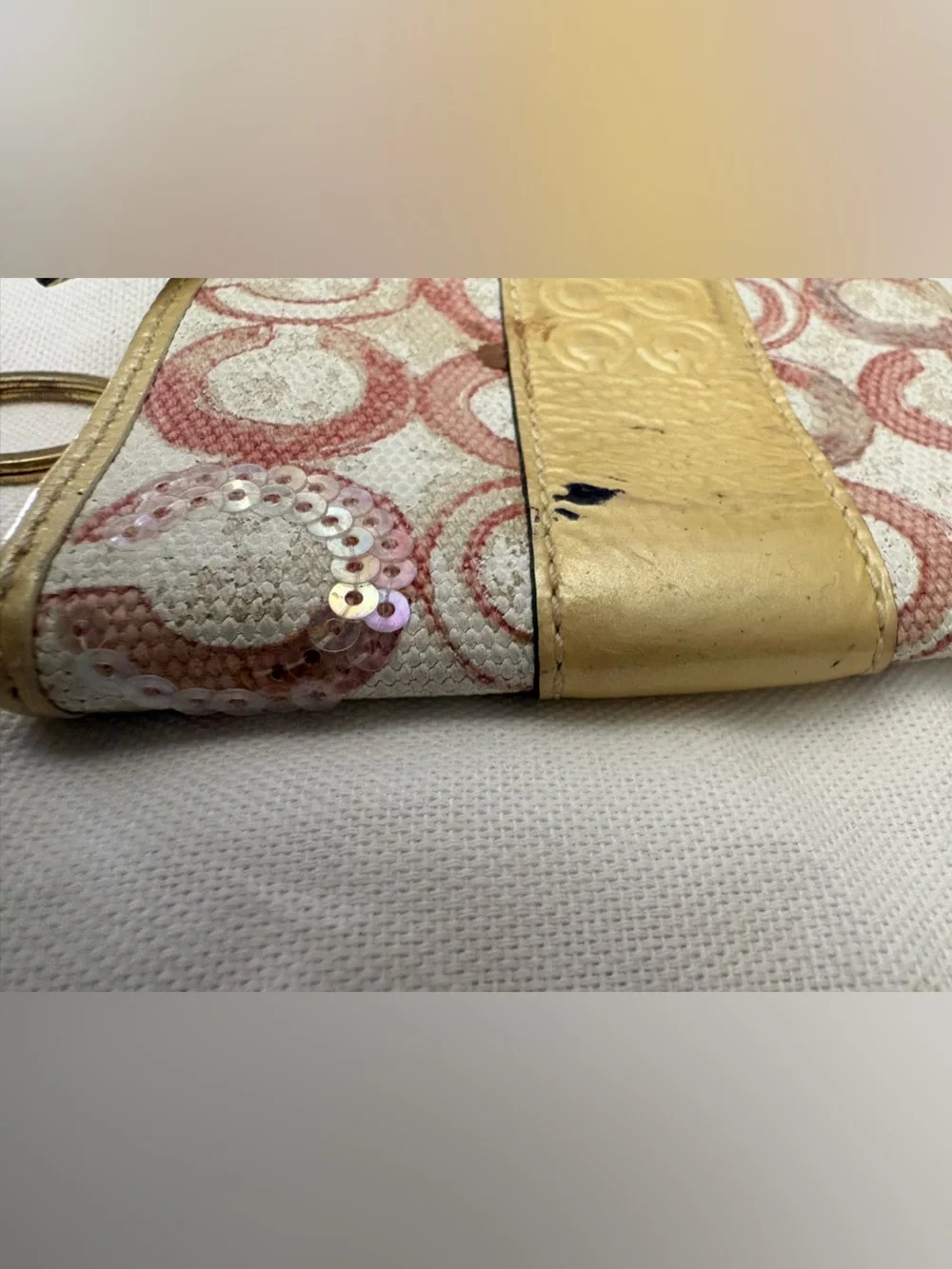 Gold Accent Circle-Pattern Women's Wallet